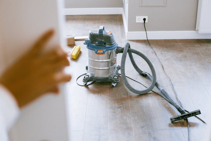 monthly cleaning tasks
